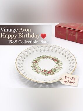 Avon White Plate with Pink Floral Wreath and Gold Trim Vintage 80’s